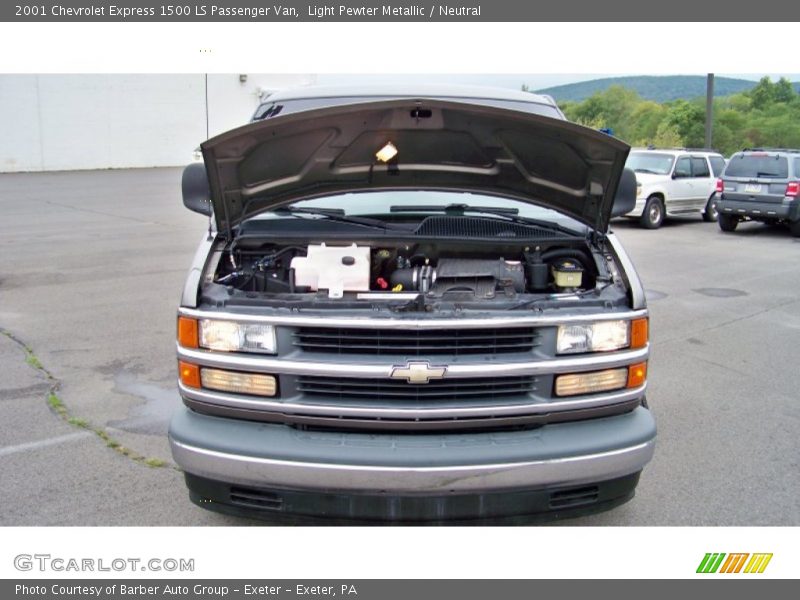 Light Pewter Metallic / Neutral 2001 Chevrolet Express 1500 LS Passenger Van