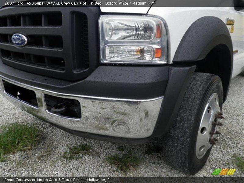 Oxford White / Medium Flint 2007 Ford F450 Super Duty XL Crew Cab 4x4 Flat Bed