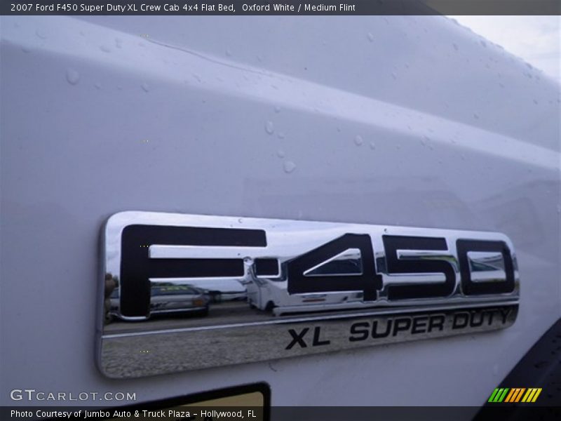 Oxford White / Medium Flint 2007 Ford F450 Super Duty XL Crew Cab 4x4 Flat Bed