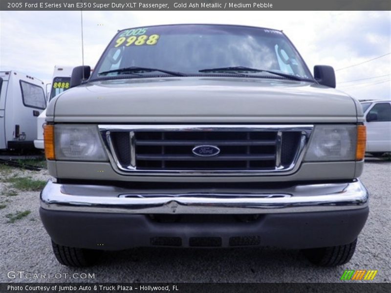 Gold Ash Metallic / Medium Pebble 2005 Ford E Series Van E350 Super Duty XLT Passenger
