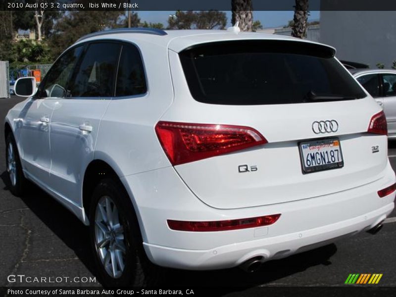 Ibis White / Black 2010 Audi Q5 3.2 quattro