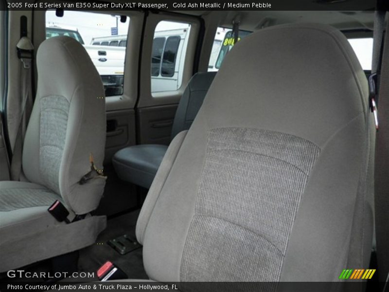 Gold Ash Metallic / Medium Pebble 2005 Ford E Series Van E350 Super Duty XLT Passenger