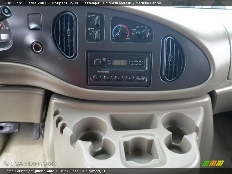 Gold Ash Metallic / Medium Pebble 2005 Ford E Series Van E350 Super Duty XLT Passenger