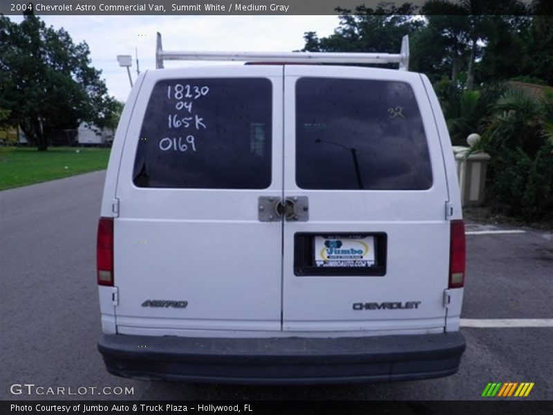 Summit White / Medium Gray 2004 Chevrolet Astro Commercial Van