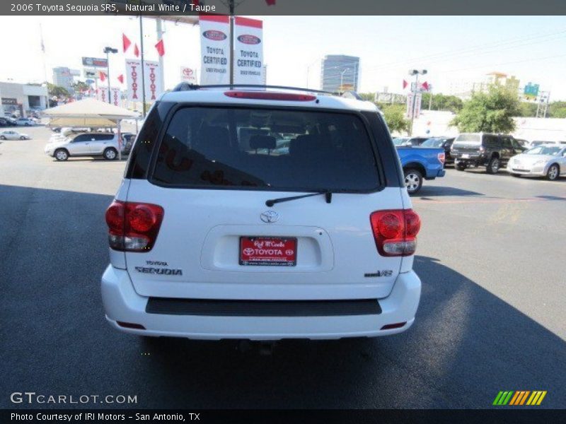 Natural White / Taupe 2006 Toyota Sequoia SR5