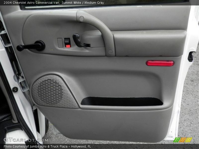 Summit White / Medium Gray 2004 Chevrolet Astro Commercial Van
