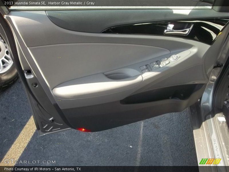 Harbor Gray Metallic / Gray 2013 Hyundai Sonata SE