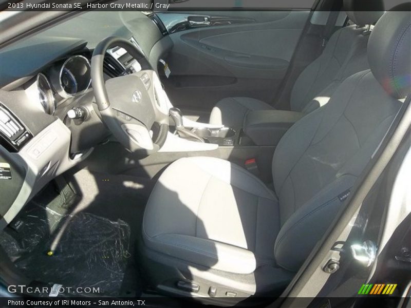 Harbor Gray Metallic / Gray 2013 Hyundai Sonata SE