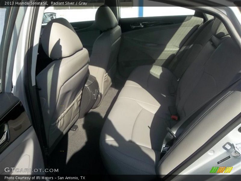 Radiant Silver / Gray 2013 Hyundai Sonata SE