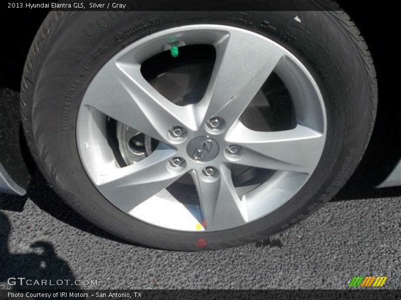 Silver / Gray 2013 Hyundai Elantra GLS