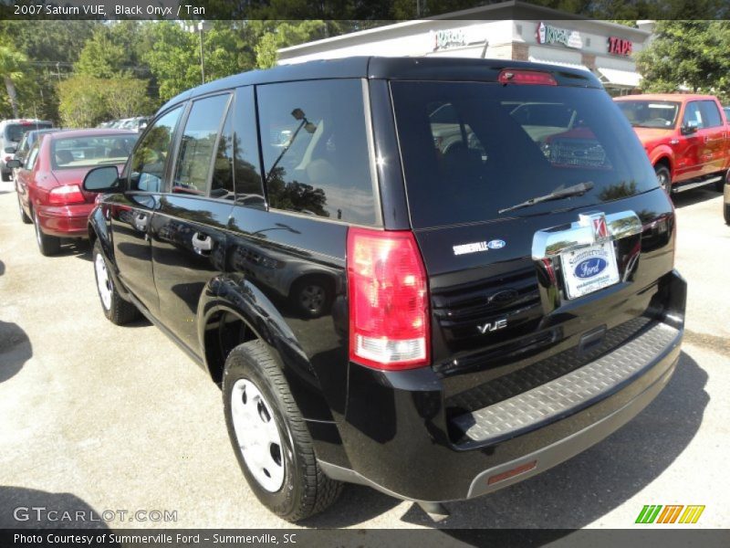 Black Onyx / Tan 2007 Saturn VUE