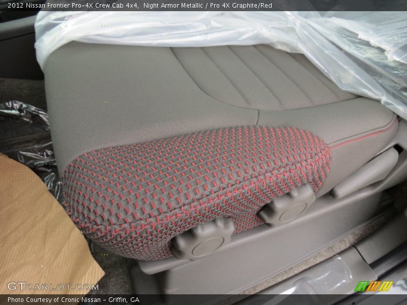 Night Armor Metallic / Pro 4X Graphite/Red 2012 Nissan Frontier Pro-4X Crew Cab 4x4