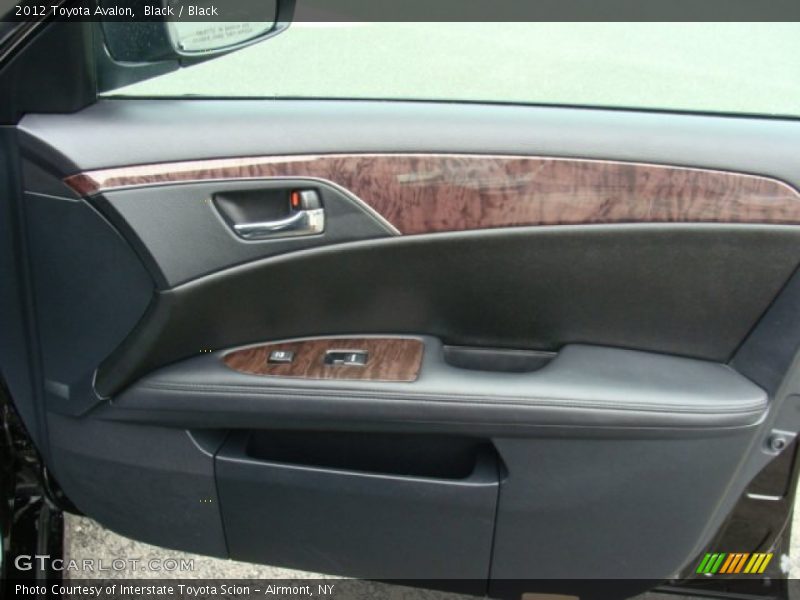 Black / Black 2012 Toyota Avalon