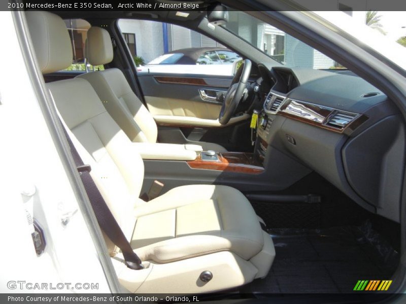 Arctic White / Almond Beige 2010 Mercedes-Benz E 350 Sedan