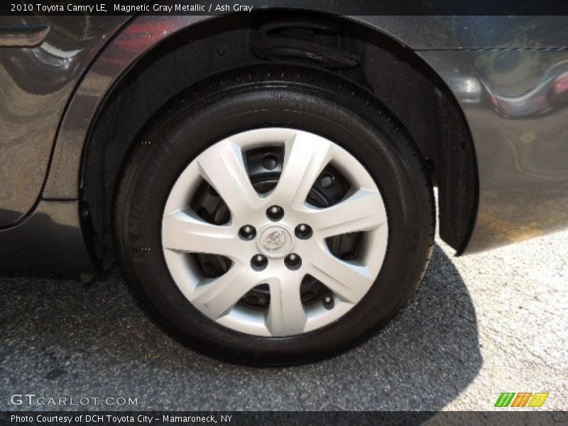 Magnetic Gray Metallic / Ash Gray 2010 Toyota Camry LE