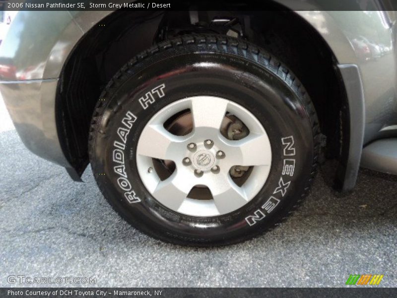 Storm Grey Metallic / Desert 2006 Nissan Pathfinder SE