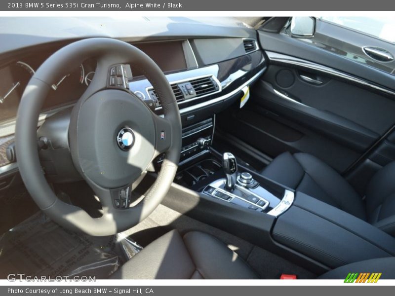 Alpine White / Black 2013 BMW 5 Series 535i Gran Turismo