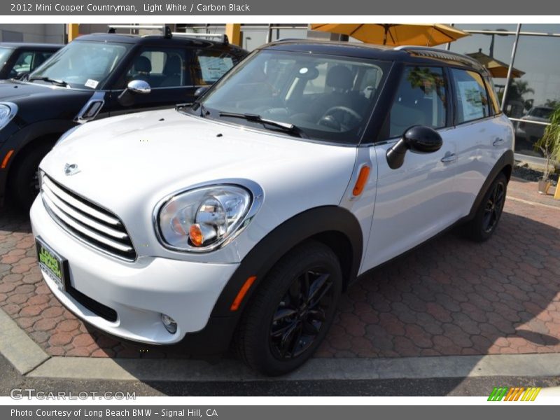 Light White / Carbon Black 2012 Mini Cooper Countryman