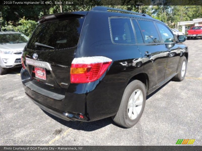 Black / Black 2010 Toyota Highlander SE 4WD