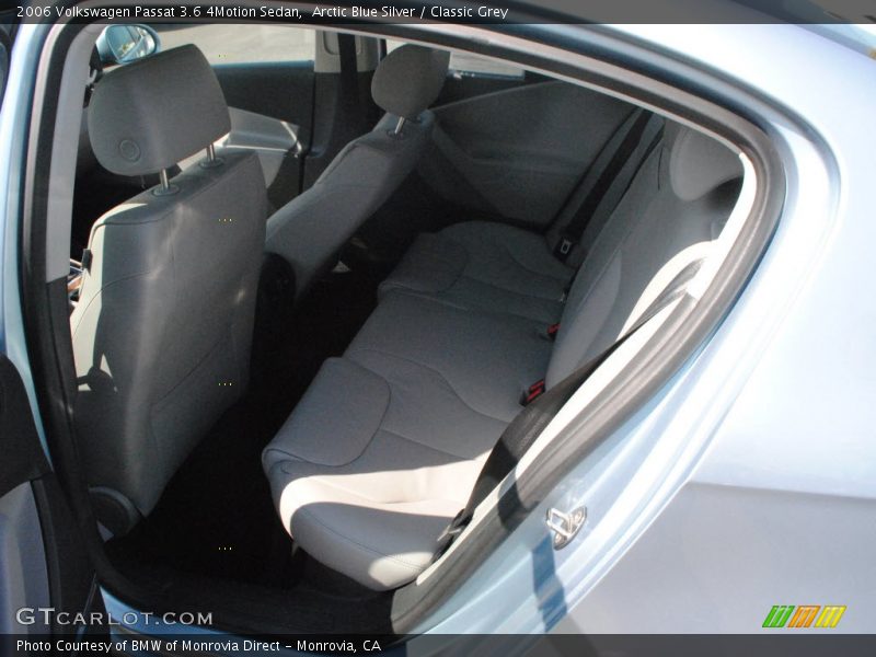 Arctic Blue Silver / Classic Grey 2006 Volkswagen Passat 3.6 4Motion Sedan