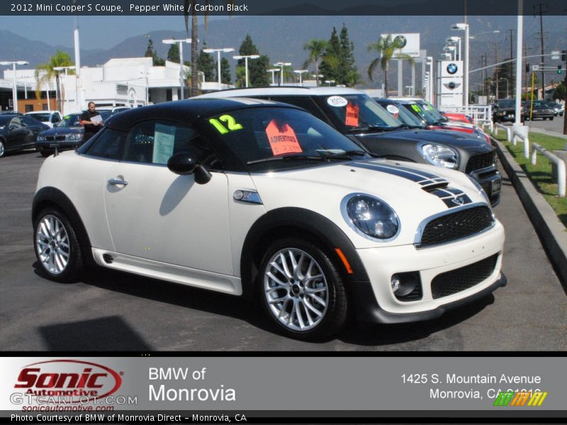Pepper White / Carbon Black 2012 Mini Cooper S Coupe