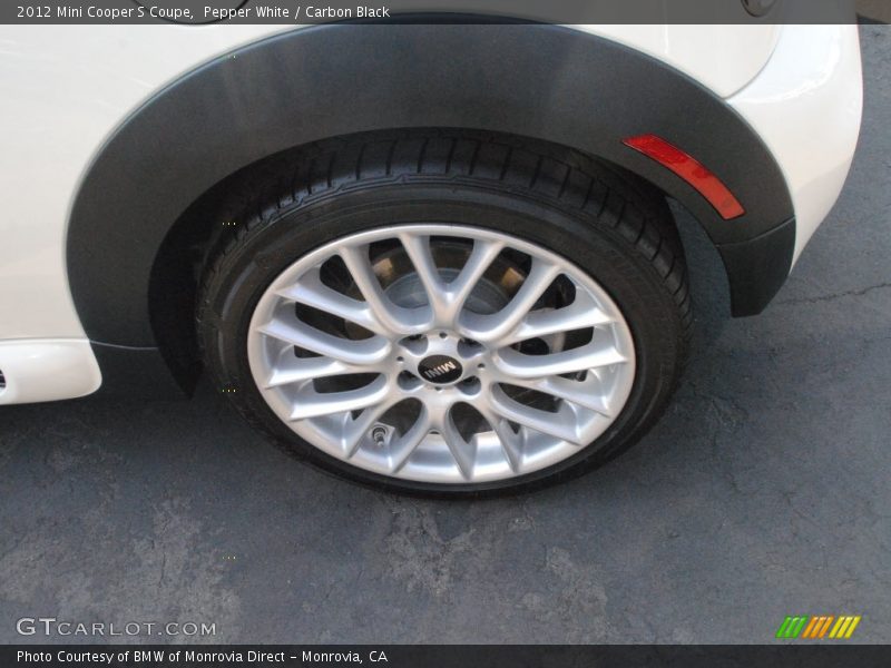 Pepper White / Carbon Black 2012 Mini Cooper S Coupe