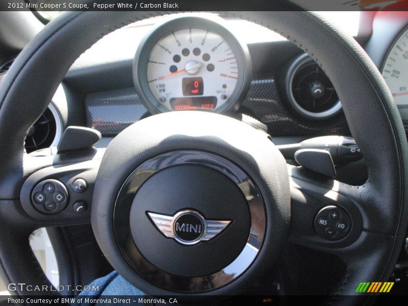 Pepper White / Carbon Black 2012 Mini Cooper S Coupe