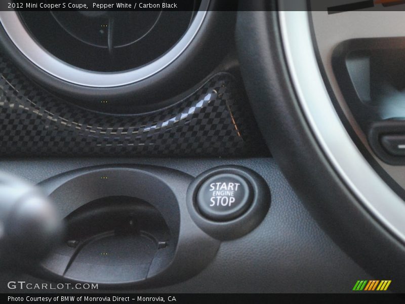 Pepper White / Carbon Black 2012 Mini Cooper S Coupe