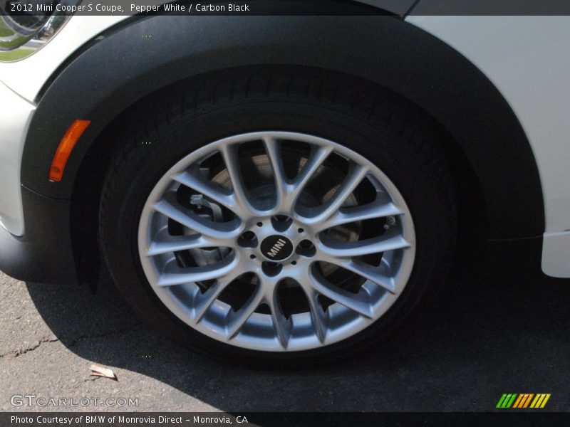 Pepper White / Carbon Black 2012 Mini Cooper S Coupe