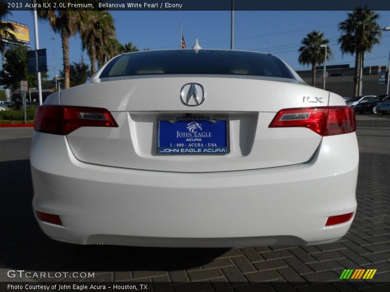 Bellanova White Pearl / Ebony 2013 Acura ILX 2.0L Premium