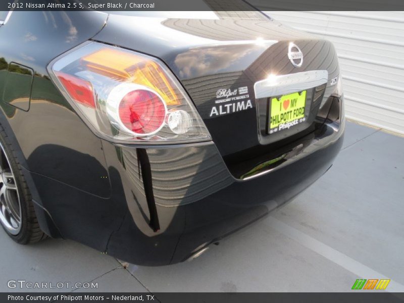 Super Black / Charcoal 2012 Nissan Altima 2.5 S