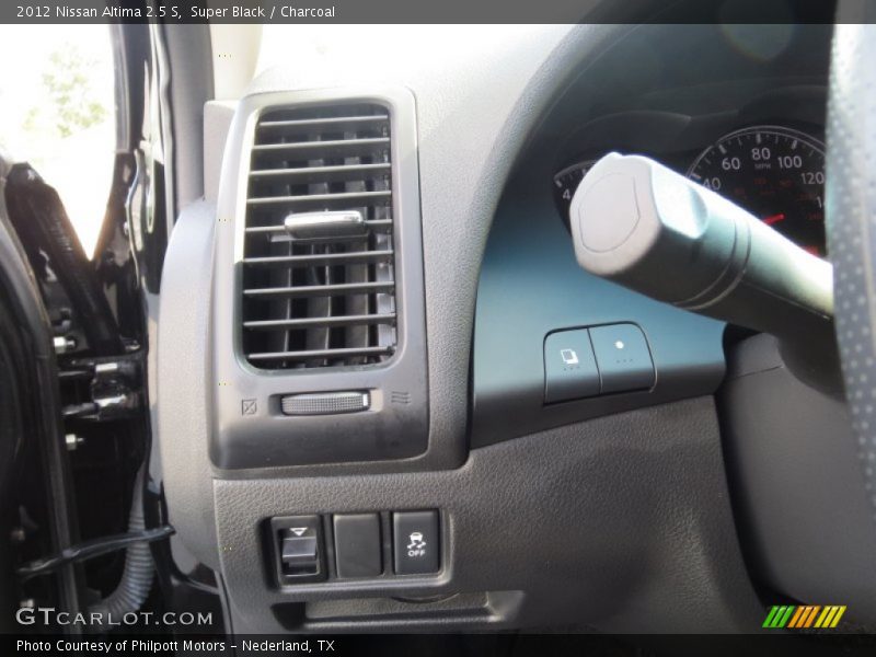 Super Black / Charcoal 2012 Nissan Altima 2.5 S