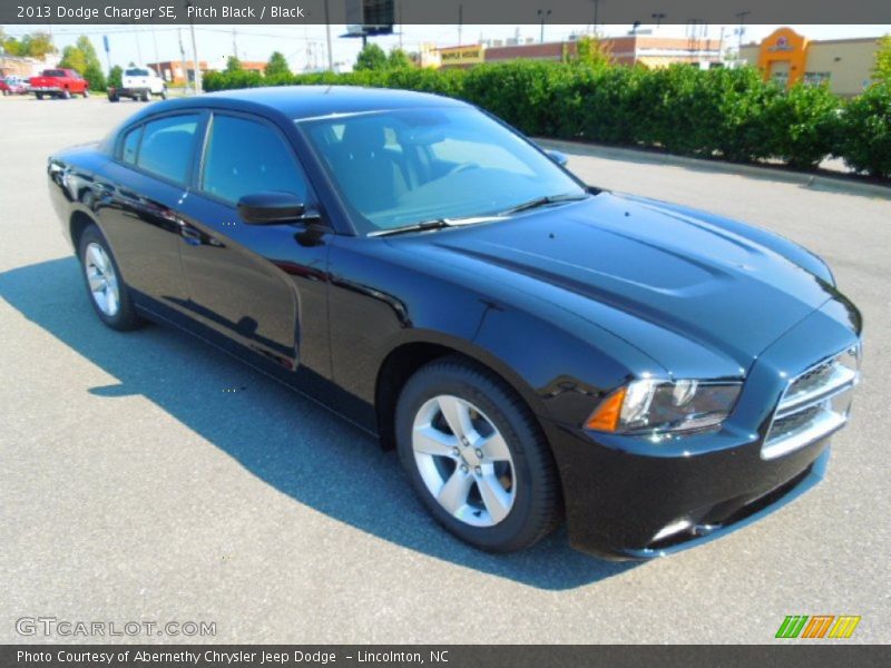 Pitch Black / Black 2013 Dodge Charger SE