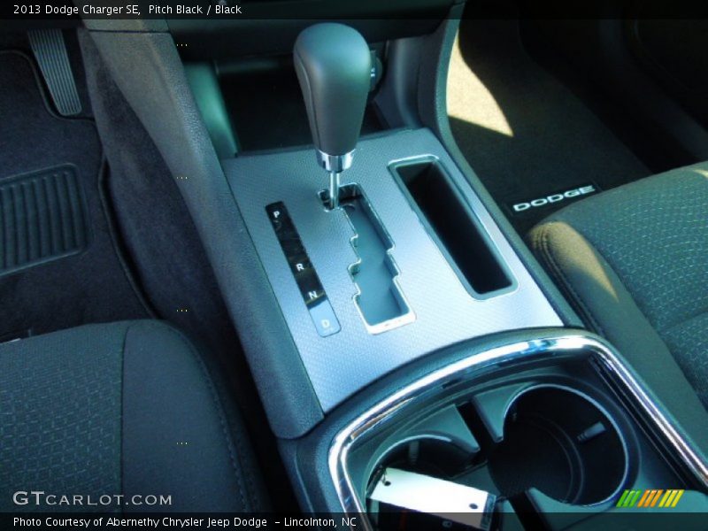 Pitch Black / Black 2013 Dodge Charger SE