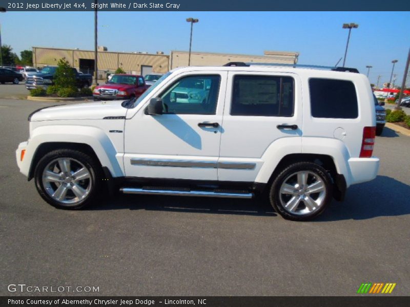 Bright White / Dark Slate Gray 2012 Jeep Liberty Jet 4x4