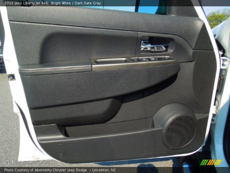 Bright White / Dark Slate Gray 2012 Jeep Liberty Jet 4x4