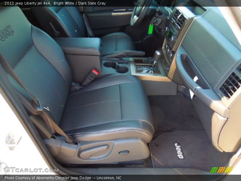 Bright White / Dark Slate Gray 2012 Jeep Liberty Jet 4x4