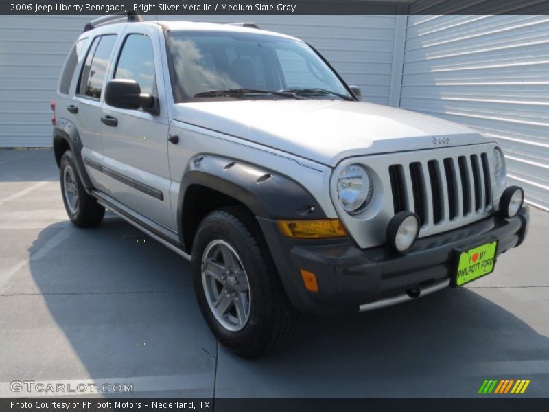 Bright Silver Metallic / Medium Slate Gray 2006 Jeep Liberty Renegade