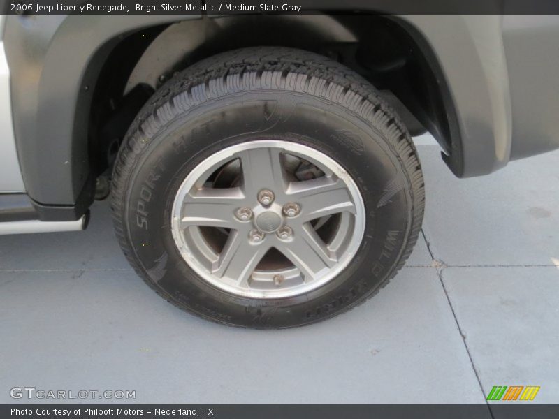 Bright Silver Metallic / Medium Slate Gray 2006 Jeep Liberty Renegade