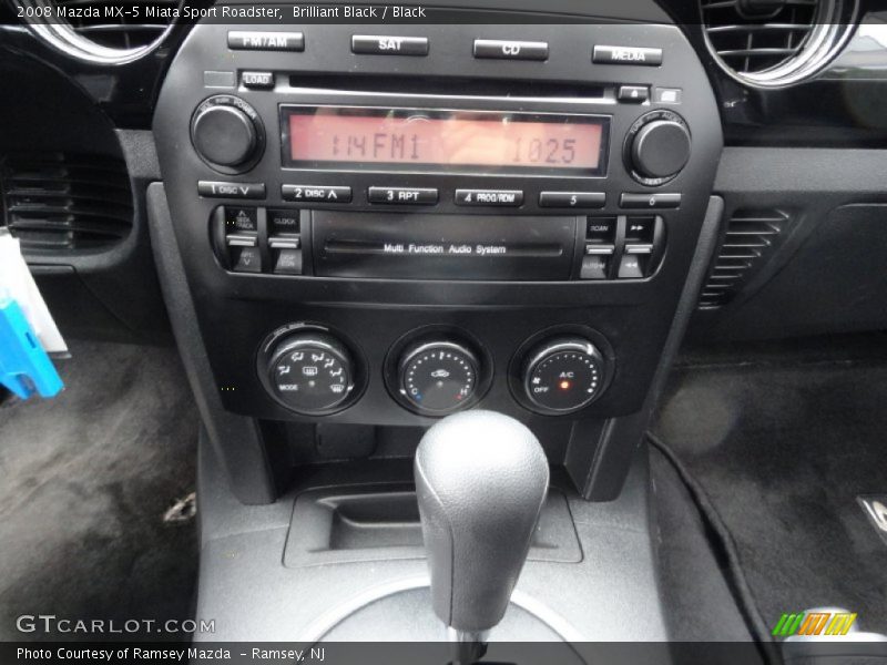 Controls of 2008 MX-5 Miata Sport Roadster