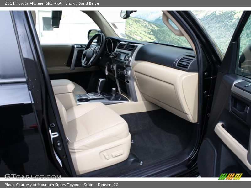 Black / Sand Beige 2011 Toyota 4Runner SR5 4x4