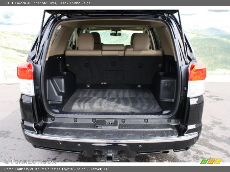 Black / Sand Beige 2011 Toyota 4Runner SR5 4x4