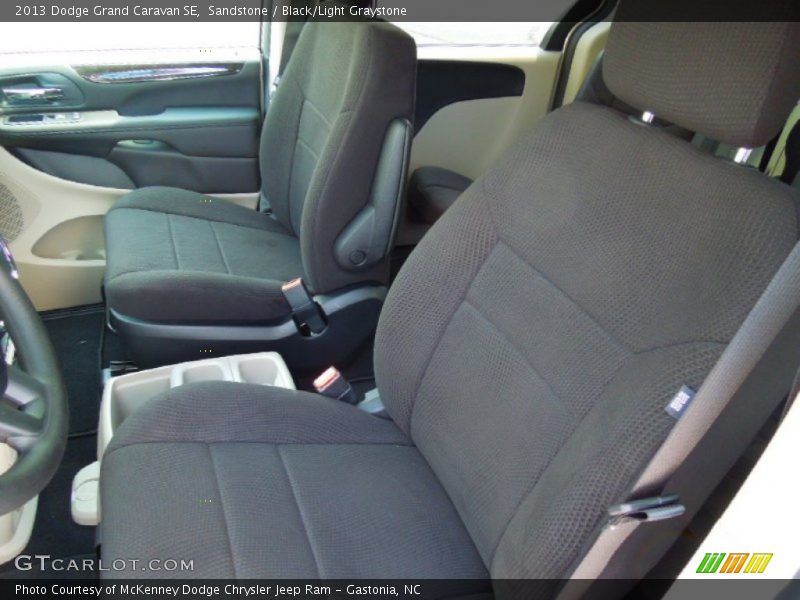 Sandstone / Black/Light Graystone 2013 Dodge Grand Caravan SE
