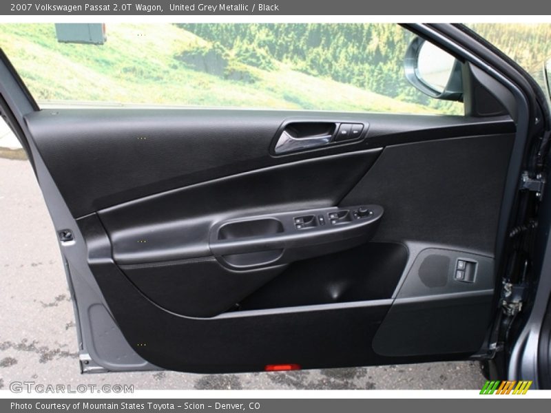 Door Panel of 2007 Passat 2.0T Wagon