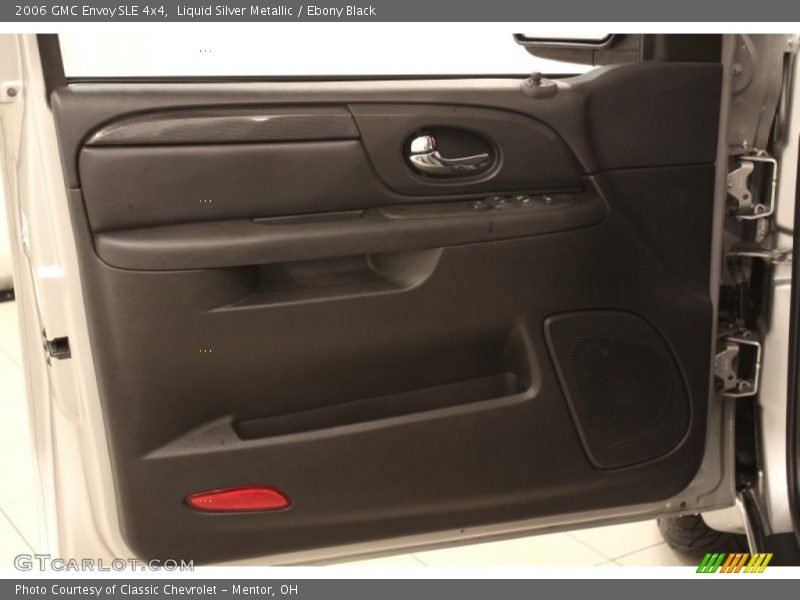 Liquid Silver Metallic / Ebony Black 2006 GMC Envoy SLE 4x4