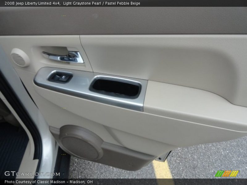 Light Graystone Pearl / Pastel Pebble Beige 2008 Jeep Liberty Limited 4x4