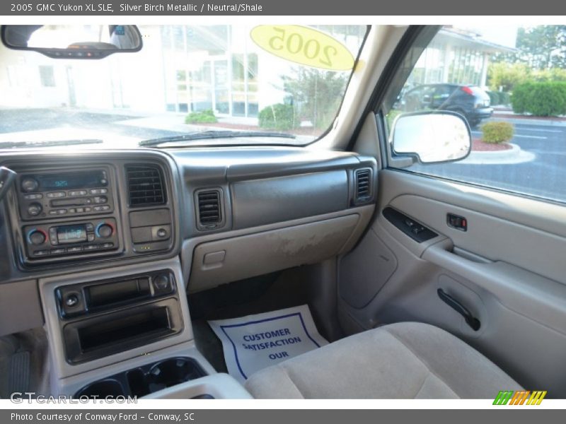 Silver Birch Metallic / Neutral/Shale 2005 GMC Yukon XL SLE