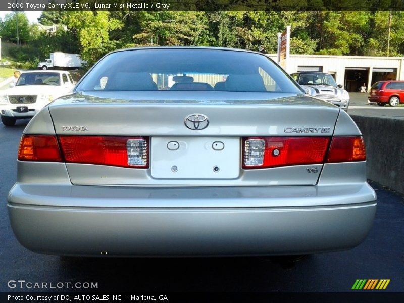 Lunar Mist Metallic / Gray 2000 Toyota Camry XLE V6