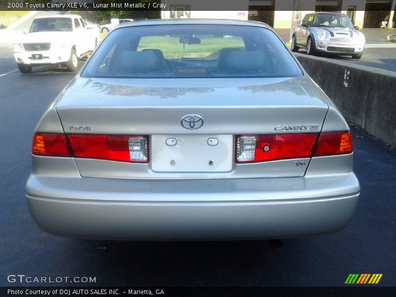 Lunar Mist Metallic / Gray 2000 Toyota Camry XLE V6