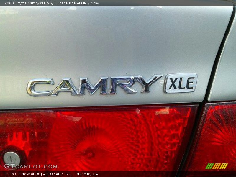 Lunar Mist Metallic / Gray 2000 Toyota Camry XLE V6